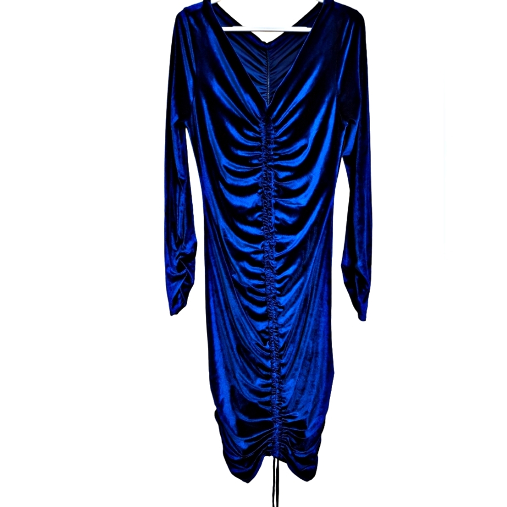 BLUE VELVET LONGSLEEVE RUCHED BODY CON DRESS